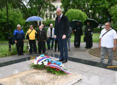 В Сербии возложили цветы к мемориалам советским и югославским воинам