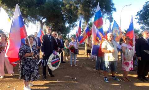 В Ларнаке у монумента погибшим во время Второй Мировой войны прошла мемориальная церемония