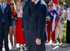 Возложение цветов в Никосии 9 мая и старт Всекипрского автопробега