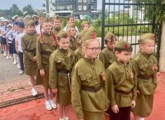 В Аланье прошел «Бессмертный Полк» и мемориальные мероприятия посвященные Дню Победы