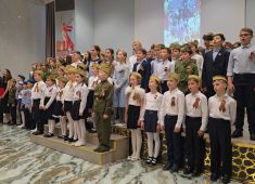 В честь Дня Победы в школе имени Андрея Карлова в Анкаре, прошел праздничный концерт