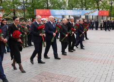 Возложение цветов к Могиле Неизвестного Солдата 9 мая 2026 года