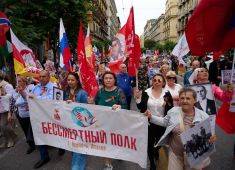По улицам солнечного Неаполя прошел «Бессмертный Полк»