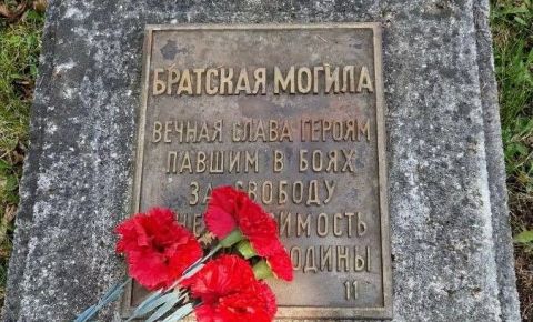 На советском воинском кладбише Baruth Mark прошла акция «Субботник памяти»