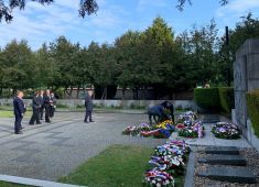 В Праге прошли мемориальные мероприятия посвященные Дню Победы