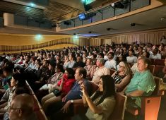 На сцене «Caudan Arts Centre» с аншлагом прошел концерт русской народной музыки «Душа России»