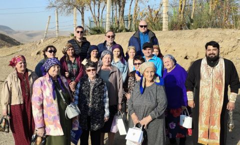 В Туркменистане прошли мемориальные мероприятия