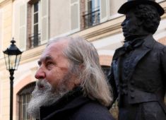 В Париже открыли памятник Александру Сергеевичу Пушкину