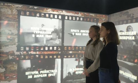 В атриуме музейно-выставочного комплекса Тульского кремля открылась выставка «Война. Герои и подвиги».