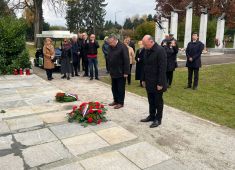 В Любляне прошла мемориальная церемония памяти погибших на словенской земле русских воинов