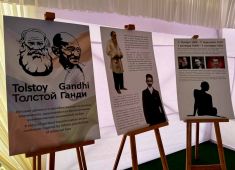 В Индии  в мемориальном комплексе Раджгхат открылась выставка «Лев Толстой - Махатма Ганди»
