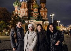 В рамках программы «VIII Глобального форума молодых дипломатов» зарубежные гости ознакомились с культурным наследием российской столицы