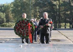 На территории Саласпилсского комплекса прошла мемориальная церемония