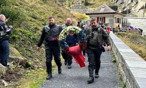 В Швейцарии прошла мемориальная церемония у монумента сподвижникам русского полководца Александра Суворова