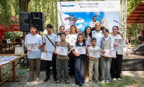 В Ереване прошла церемония награждения победителей конкурсов посвященных 80-летию Великой Победы